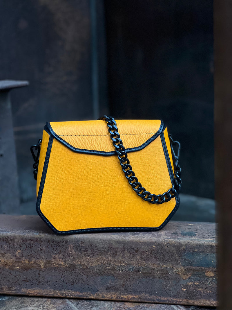 H I X . M I N I . A P R I C O T